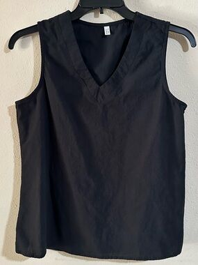 Chigant 100% Cotton Black V-Neck Sleeveless Top